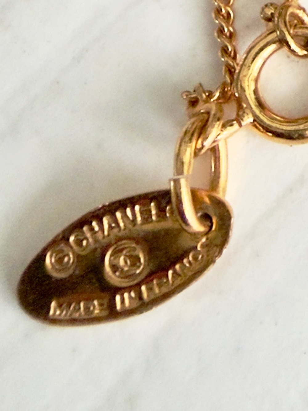 Vintage Chanel Gold Chain - Picture 4 of 7